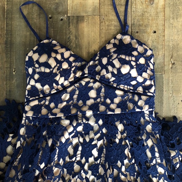 Beautiful Francesca’s blue dress — Like new! Sz S - Picture 5 of 8